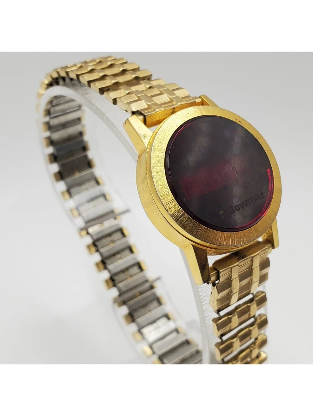 Vintage Bowmar Red Led Womens Watch 25mm Gold Tone For Parts Or Repair